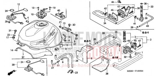 KRAFTSTOFFTANK VTR1000F2 de 2002