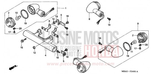 CLIGNOTANT VT750C2Y de 2000