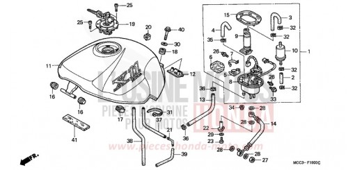 KRAFTSTOFFTANK CB1100SF1 de 2001