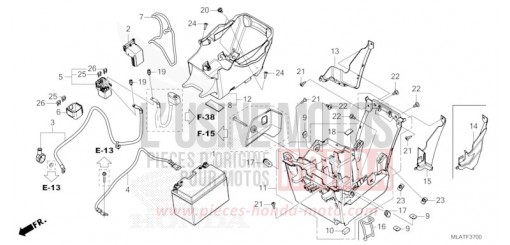BATTERIE/UNTENSILIENBEHAELTER CMX1100A2T de 2026
