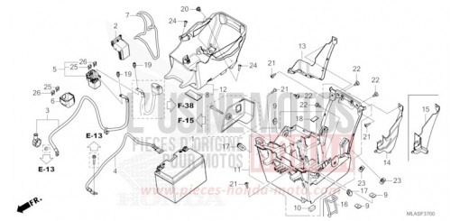 BATTERIE/UNTENSILIENBEHAELTER CMX1100D3S de 2025