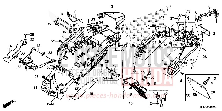 KOTFLUEGEL, HINTEN von VFR800F PEARL GLARE WHITE (NHB53) von 2014
