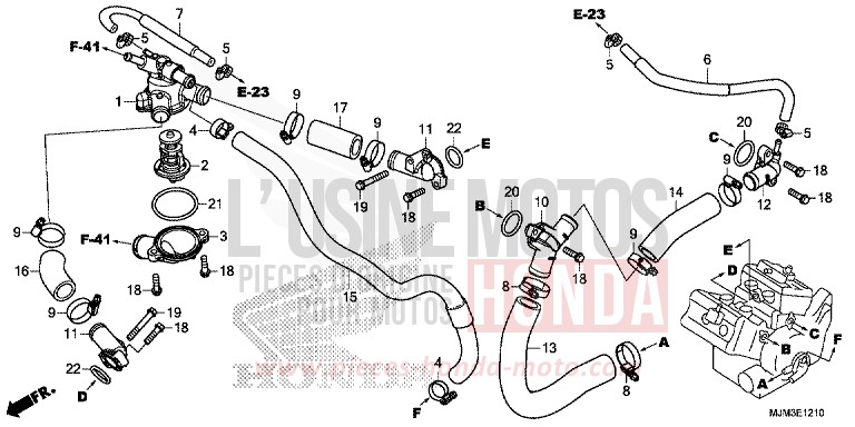 WASSERROHR von VFR800F VICTORY RED (R334) von 2014