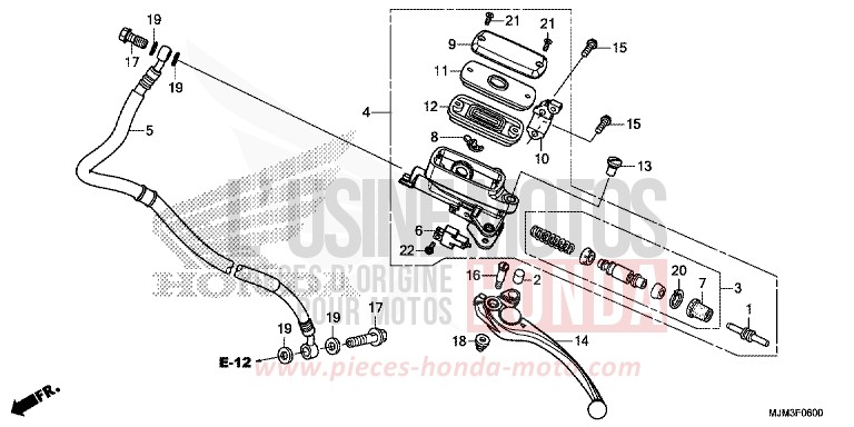 HAUPTKUPPLUNGSZYLINDER von VFR800F VICTORY RED (R334) von 2014