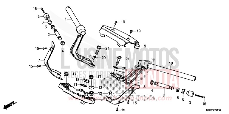 TUYAU DE GUIDON/PONT SUPERIEUR von GL1800 CANDY ARDENT RED (R367) von 2018