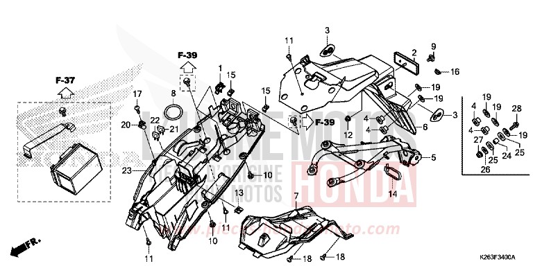 KOTFLUEGEL, HINTEN von MSX125 PEARL HIMALAYAS WHITE (NHA87) von 2013