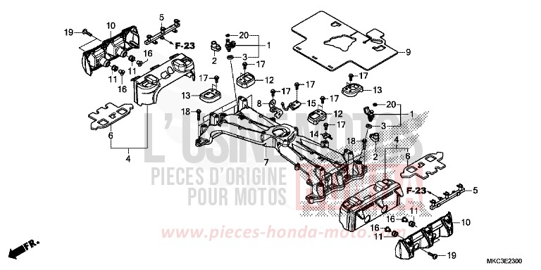 INJECTEUR von GL1800 PEARL GLARE WHITE (NHB53) von 2018