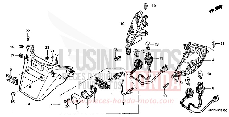 HECKLEUCHTE/KOTFLUEGEL, HINTEN von Pantheon PEARL EFECT GREEN (G176) von 2002