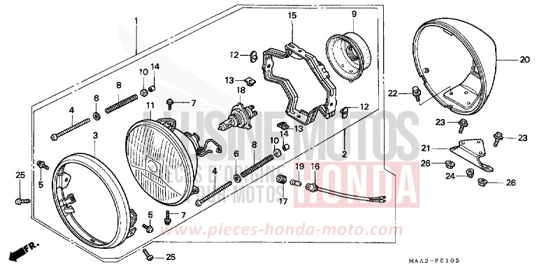 SCHEINWERFER (VT1100C2) von Shadow REARL SEDONA RED (R223Q) von 1997