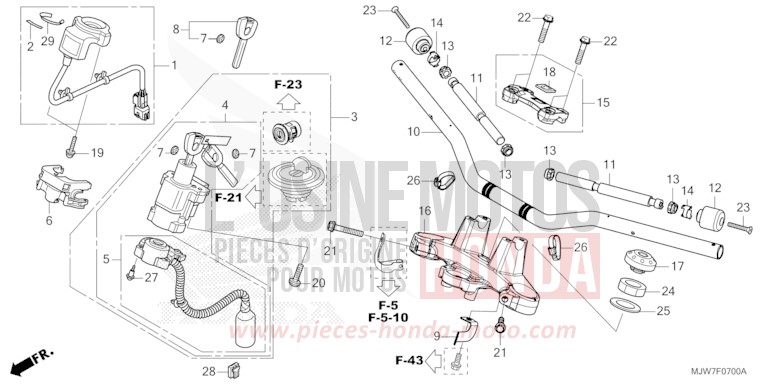 ROHRGRIFF/OBERE BRUECKE von CB500F ROSS WHITE (NH196) von 2016
