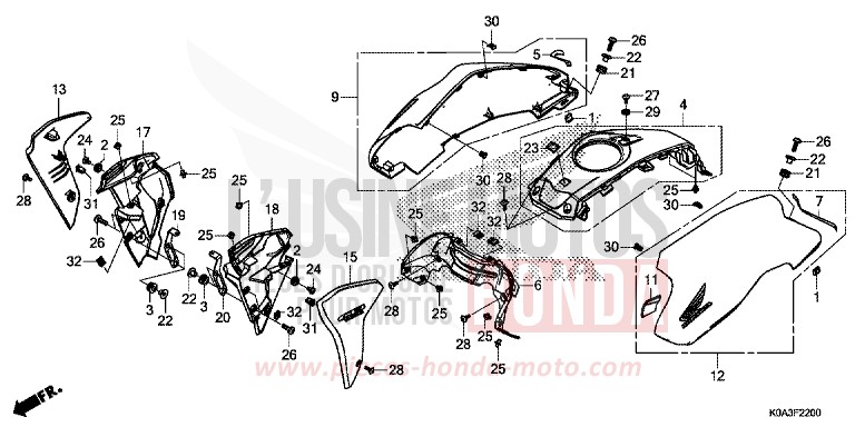 BUSE/CAPOT DE RESERVOIR von CB300R NOIR (NH1) von 2019