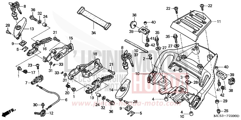 GRIFFSTANGE von ST1300 ACHILLES BLACK METALLIC-U (NH124) von 2006