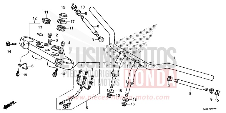 ROHRGRIFF (VT750C2B) von Shadow TITANIUM BLADE METALLIC (YR316) von 2014