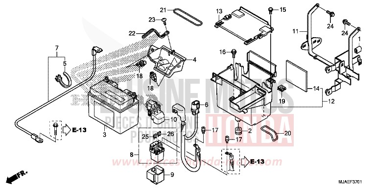 BATTERIE (VT750CS/C2S) von Shadow INDY GRAY METALLIC (NH431) von 2014