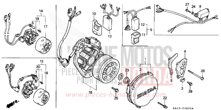 KURBELGEHAEUSEDECKEL, L./ GENERATOR/C.D.I. EINHEIT von CR250R FLASH RED (R119) von 1985